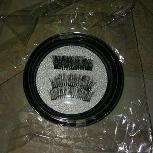 Magnetic eyelashes